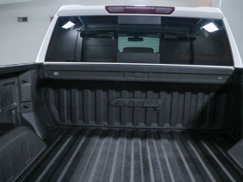 Used 2019 GMC Sierra 1500 AT4 w/ AT4 Preferred Package AWD/4WD image 31