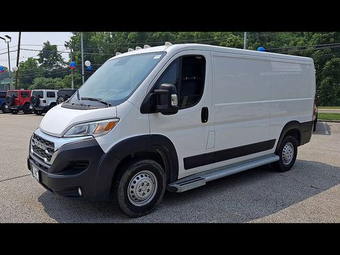 Used 2025 RAM ProMaster 2500 w/ U-Haul Equipment Group FWD image 4