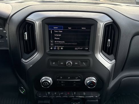 New 2026 GMC Sierra 2500 Pro image 17