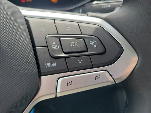 New 2025 Volkswagen Jetta SE image 22