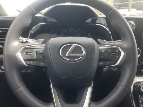 Certified 2024 Lexus NX 250 FWD w/ Towing Package (2000 Lbs) image 25
