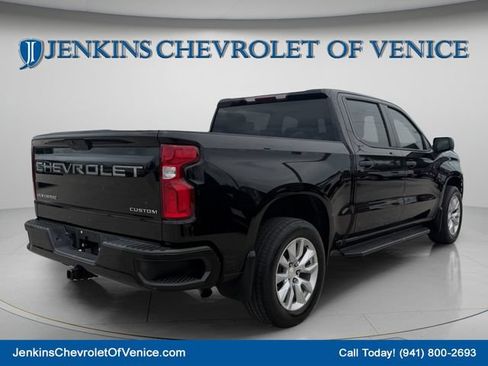 Used 2022 Chevrolet Silverado 1500 Custom w/ Safety Confidence Package RWD image 5
