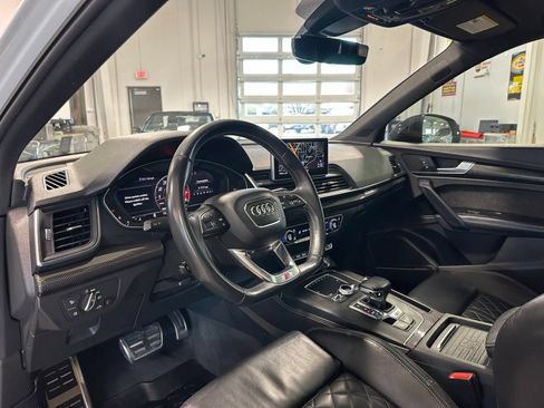 Used 2020 Audi SQ5 Premium Plus w/ Premium Plus Package AWD/4WD image 17