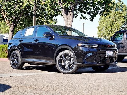 Certified 2024 Dodge Hornet R/T w/ Tech Pack w/o Parking image 2