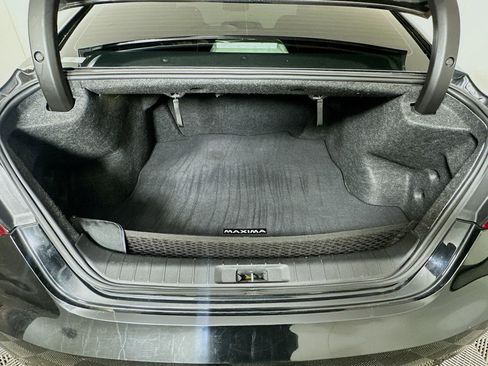 Used 2016 Nissan Maxima SR FWD image 28