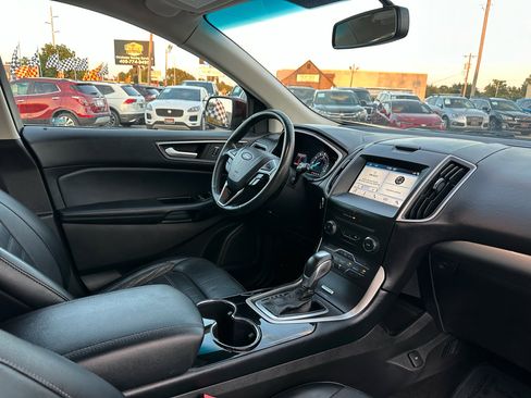 Used 2017 Ford Edge SEL w/ Equipment Group 201A image 12