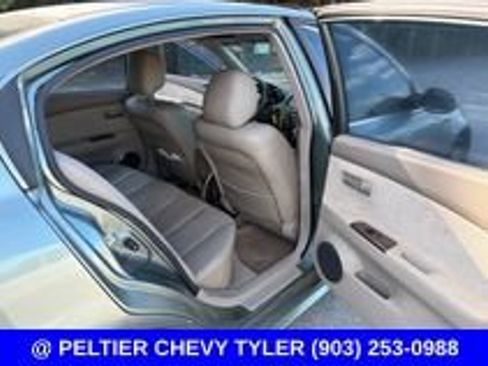 Used 2005 Nissan Altima 3.5 SE w/ (W01) Leather Sport Pkg FWD image 18