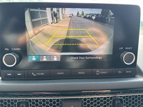 Used 2022 Honda Civic Sport image 14