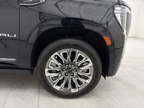 Used 2024 GMC Yukon Denali Ultimate image 14