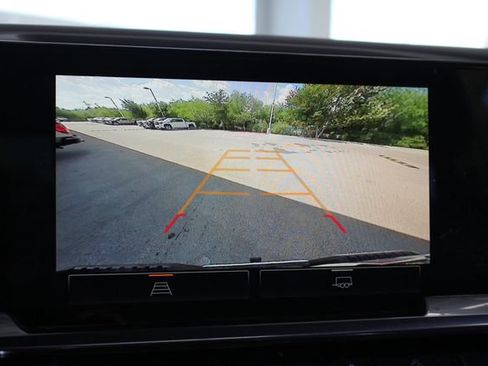 Used 2023 GMC Sierra 1500 SLT image 19