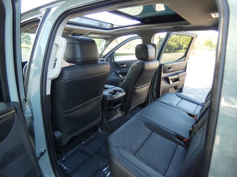 Used 2024 Toyota Tundra Limited image 45