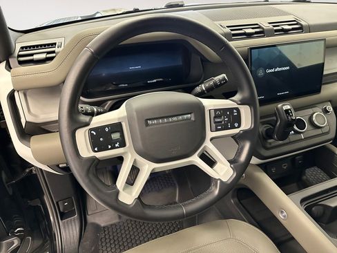 Used 2024 Land Rover Defender 90 S AWD/4WD image 10