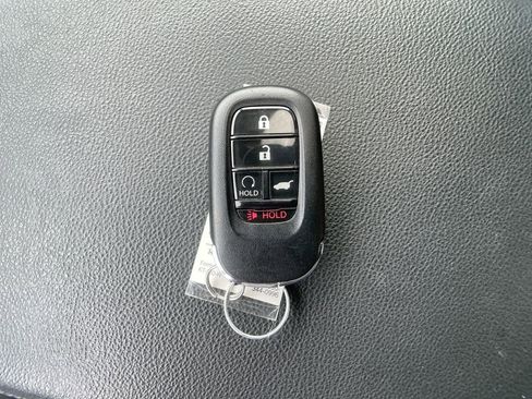 Used 2024 Honda CR-V EX image 30