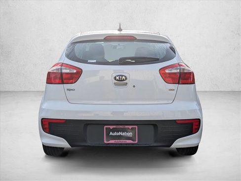 Used 2016 Kia Rio LX image 7