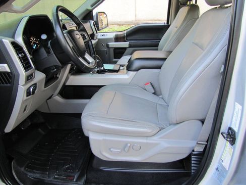 Used 2017 Ford F150 Lariat RWD image 12