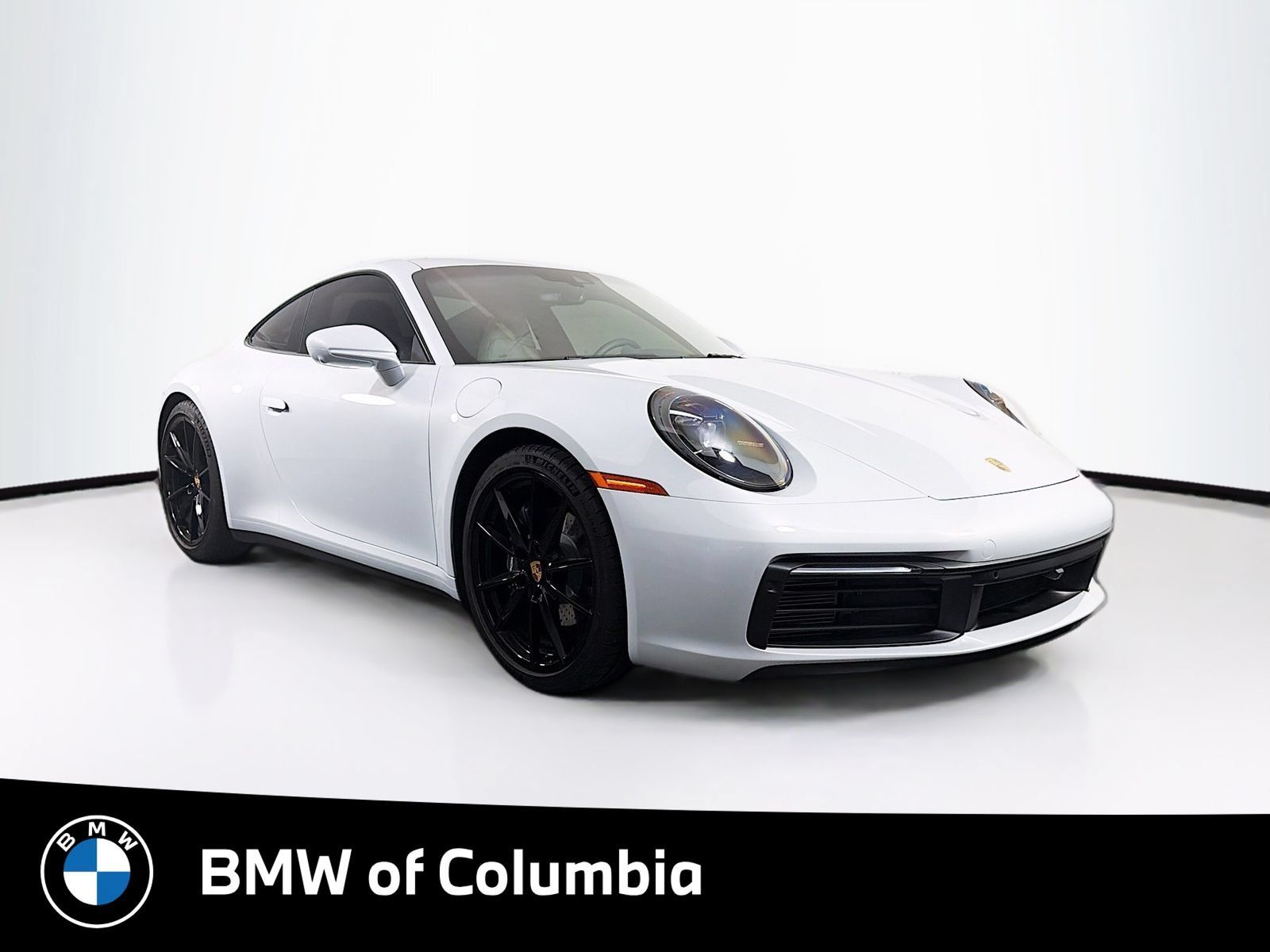 Used 2024 Porsche 911 Carrera RWD image 1