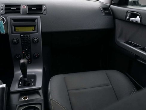 Used 2007 Volvo S40 2.4i FWD image 22