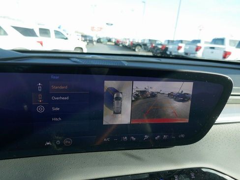 New 2026 Buick Enclave Avenir w/ Super Cruise Package AWD/4WD image 22