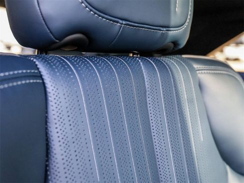 Used 2025 Cadillac Escalade IQ Sport 2 image 28