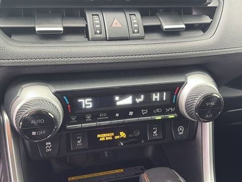 Certified 2020 Toyota RAV4 XLE Premium image 14