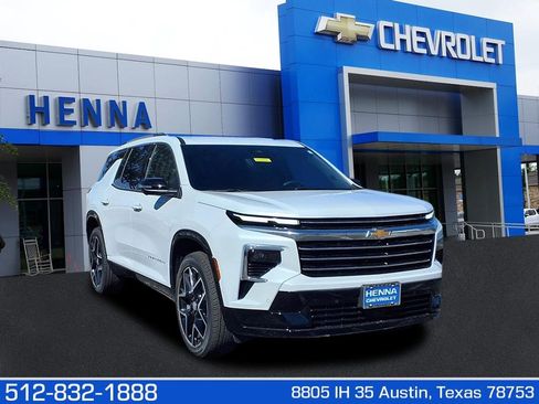 New 2026 Chevrolet Traverse High Country image 1