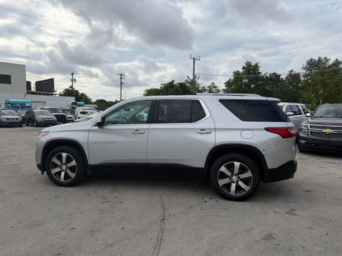 Used 2018 Chevrolet Traverse LT FWD image 8