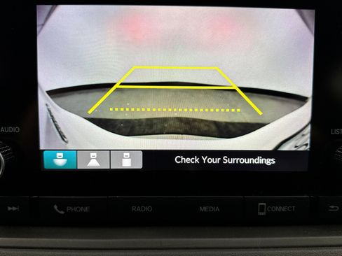 Used 2023 Honda Accord EX image 16