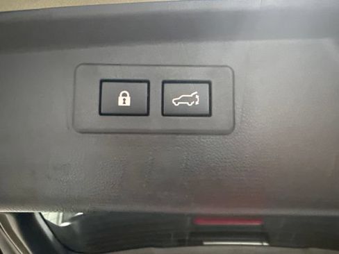 Used 2025 Subaru Outback Wilderness AWD/4WD image 21