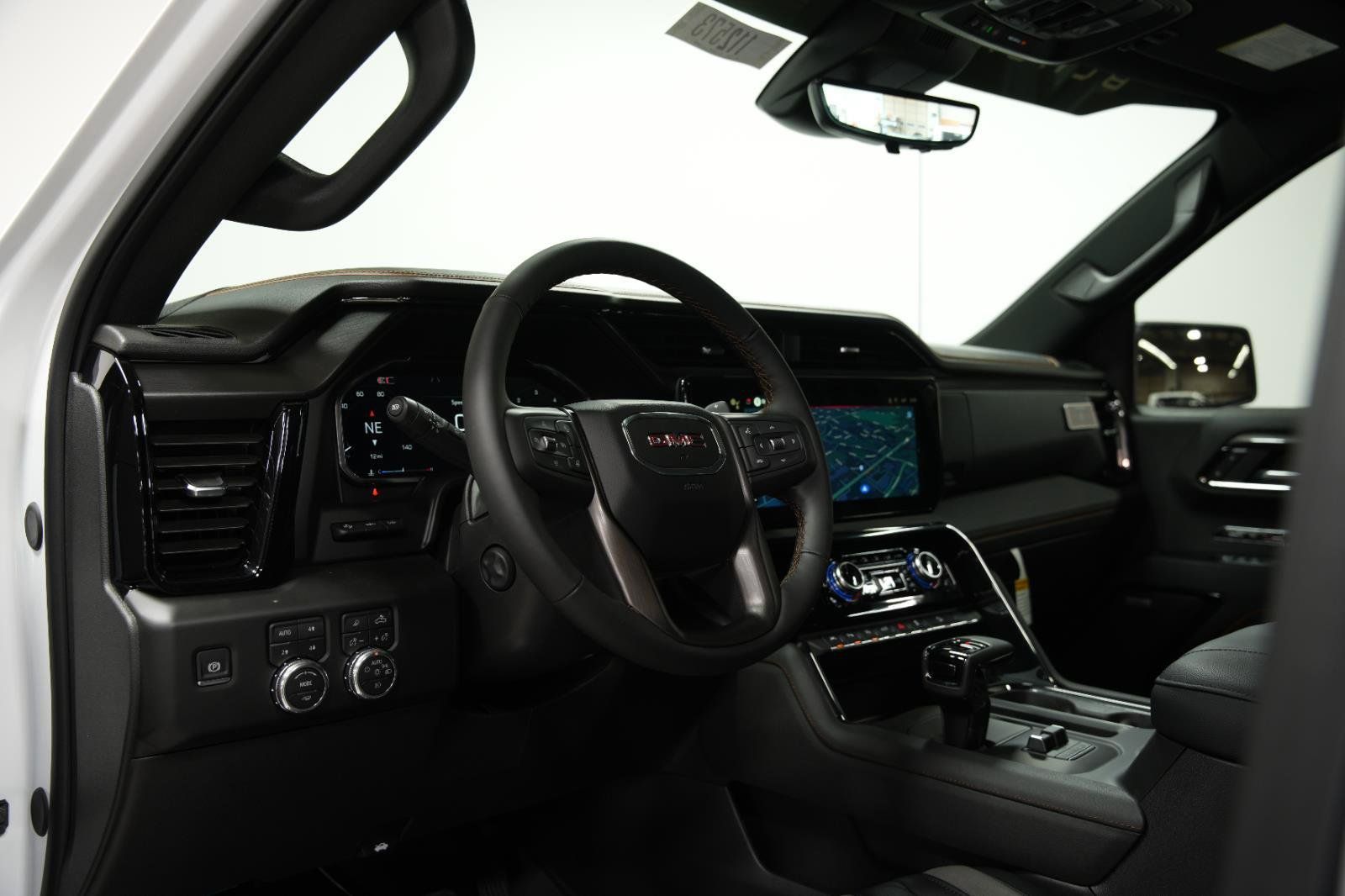New 2026 GMC Sierra 1500 AT4 w/ AT4 Premium Package AWD/4WD image 29