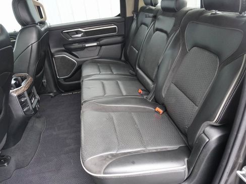 Used 2019 RAM 1500 Laramie image 25