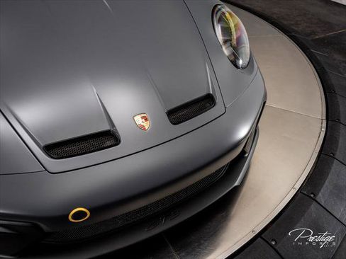 Used 2026 Porsche 911 GT3 RWD image 8