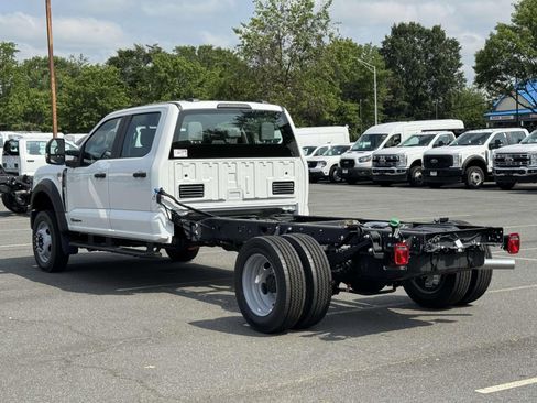 New 2025 Ford F550 4x4 Crew Cab Super Duty image 4