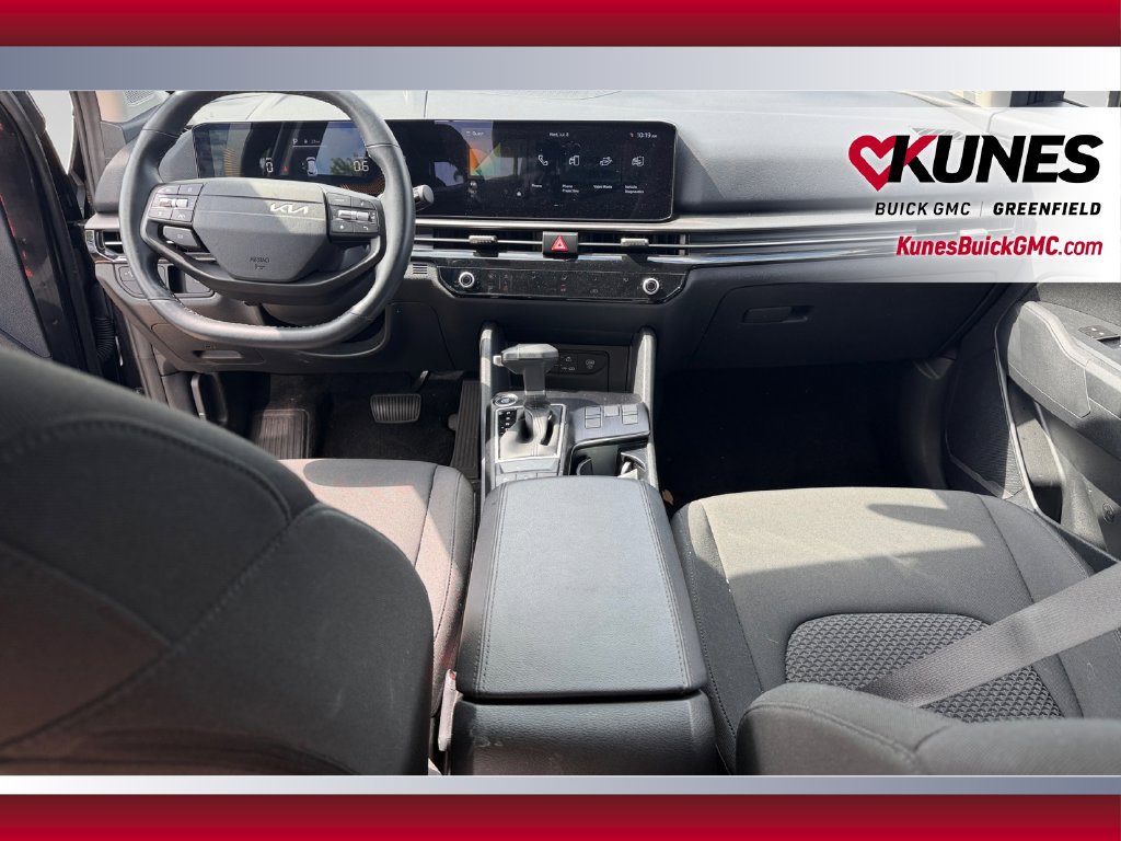 Used 2026 Kia Sportage LX FWD image 24