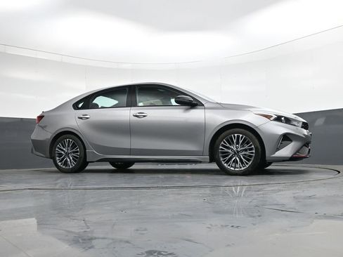 Used 2023 Kia Forte GT-Line w/ GT-Line Premium Package image 36