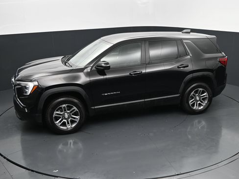 Used 2026 GMC Terrain Elevation FWD image 28