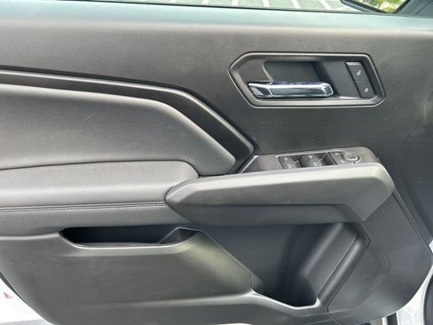 New 2025 GMC Canyon Elevation w/ Convenience Package image 16