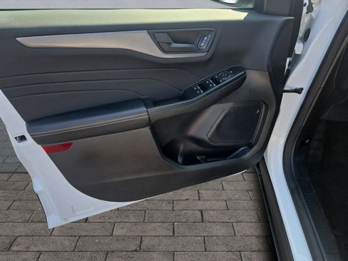 Certified 2023 Ford Escape Active image 10