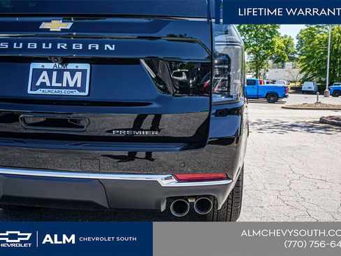 New 2026 Chevrolet Suburban Premier RWD image 15