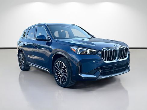 Used 2025 BMW X1 xDrive28i w/ Convenience Package AWD/4WD image 1