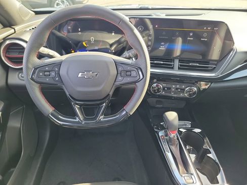 New 2026 Chevrolet Trax RS w/ Driver Confidence Package image 4