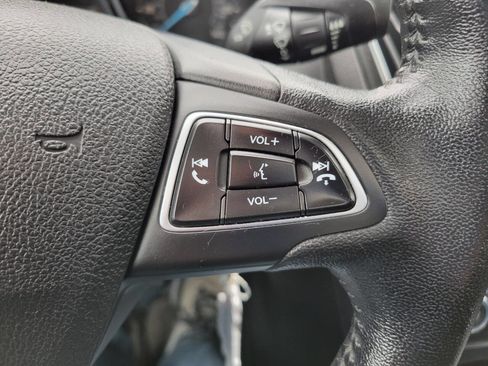 Used 2016 Ford Focus SE w/ Equipment Group 201A FWD image 20