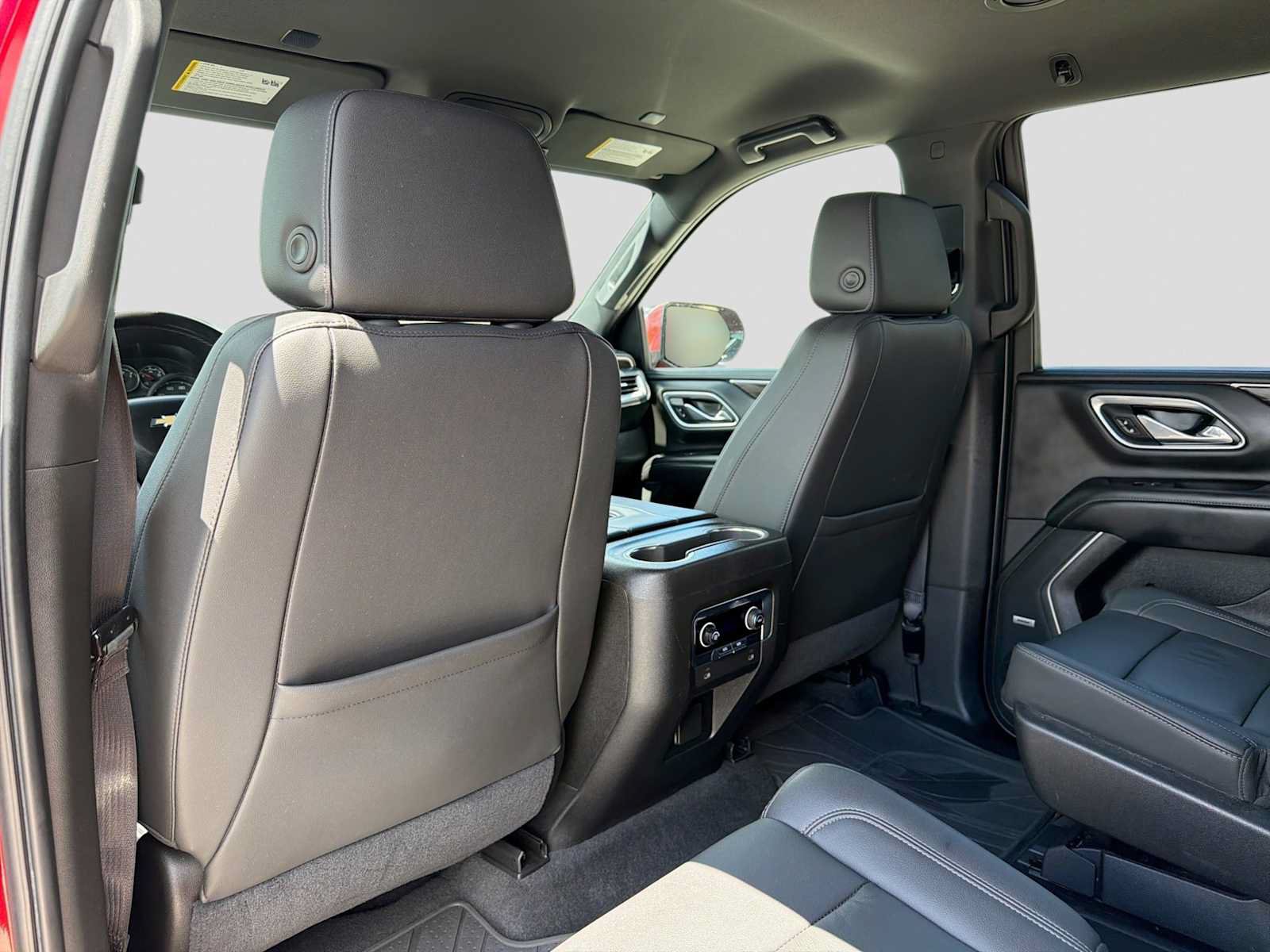 Used 2021 Chevrolet Tahoe LT AWD/4WD image 17