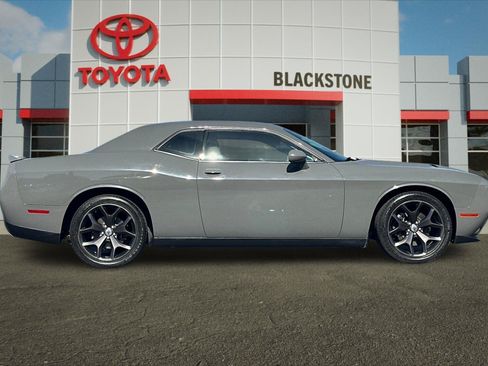 Used 2018 Dodge Challenger SXT Plus RWD image 2