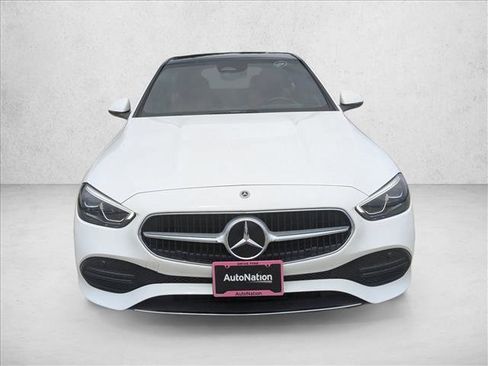 Used 2025 Mercedes-Benz C 300 4MATIC Sedan image 2