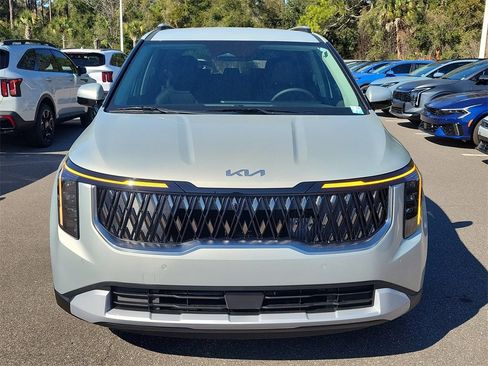 New 2026 Kia Carnival EX image 2