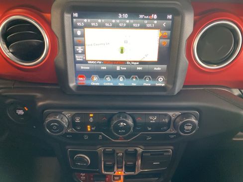 Used 2020 Jeep Wrangler Unlimited Rubicon w/ Dual Top Group image 12