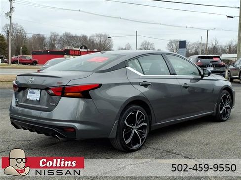 Certified 2024 Nissan Altima 2.5 SR w/ SR Premium Package image 9