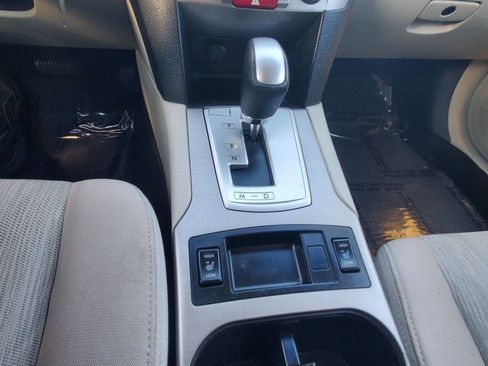 Used 2014 Subaru Outback 2.5i Premium image 20