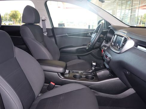 Used 2020 Kia Sorento LX w/ LX I4 Convenience Package AWD/4WD image 41