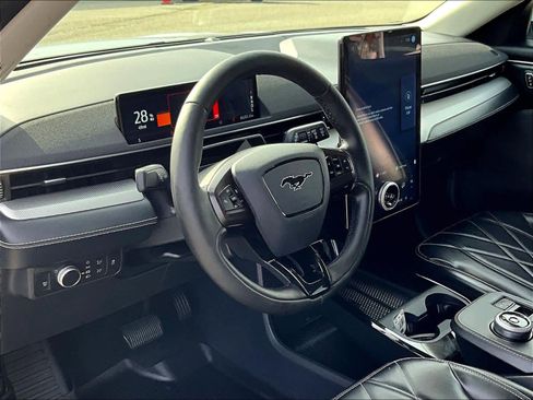 Used 2021 Ford Mustang Mach-E Select w/ Comfort/Technology Package image 8